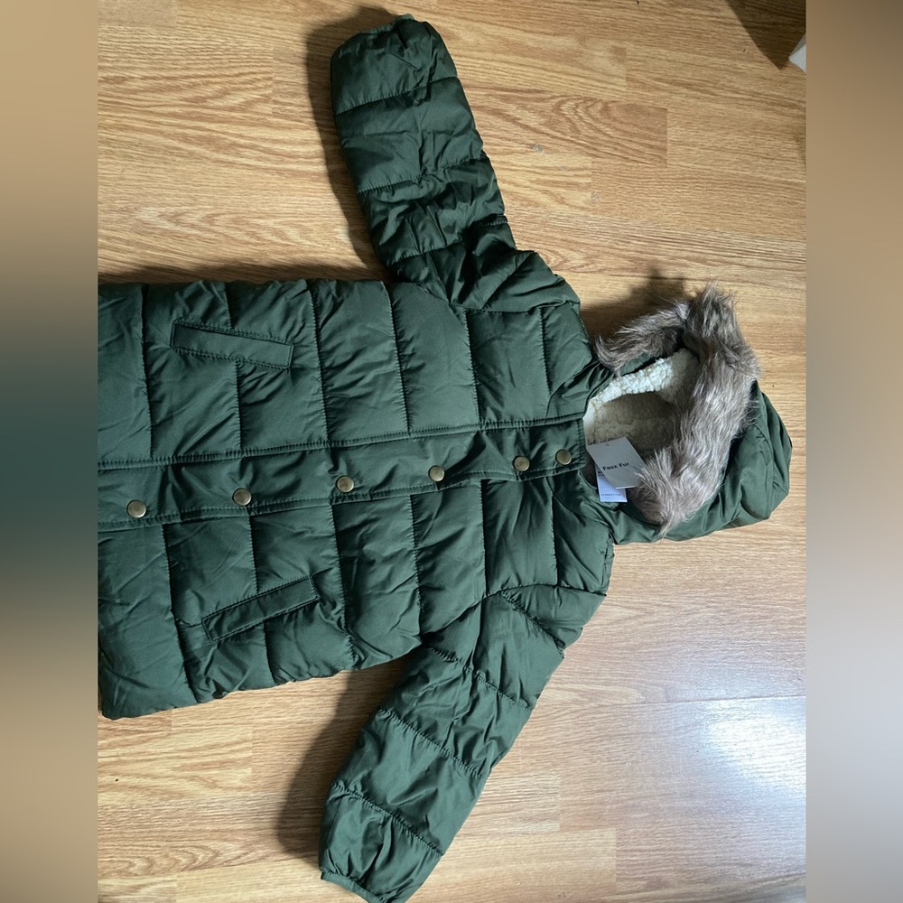 Jacket for girls size 5T new